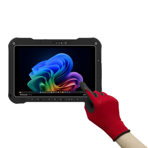 Outdoortaugliches, vollrobustes Panasonic Toughbook G3 Tablet mit Touchscreen im Einsatz mit Handschuhbedienung